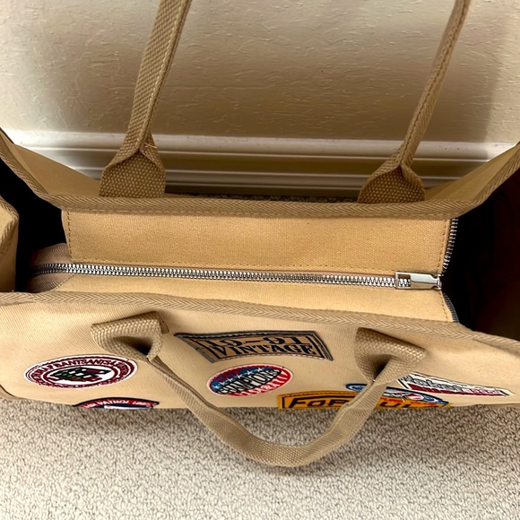 Canvas Tote with Patches NWOT - Picture 2 of 4